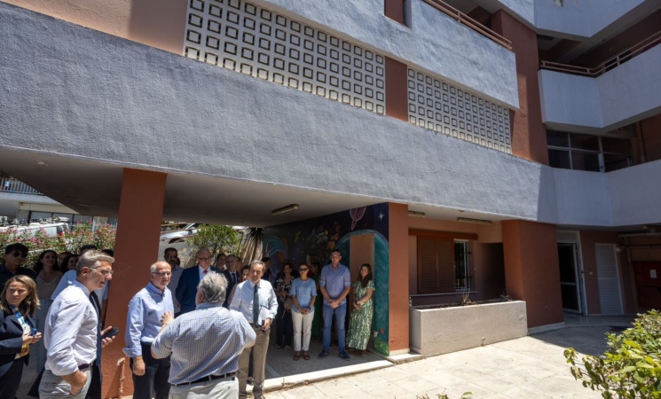 Επίσκεψη της πολιτικής ηγεσίας του Υπουργείου Δικαιοσύνης και του Υπουργού Επικρατείας Άκη Σκέρτσου στις εγκαταστάσεις της Στέγης Αρρένων της ΕΠΑΑ