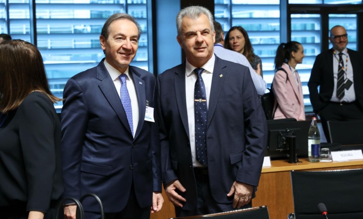 Ι. Μπούγας: Η Τεχνητή Νοημοσύνη δεν υποκαθιστά τον δικαστή - Καμία απώλεια δικαιωμάτων για τα παιδιά εντός της ΕΕ